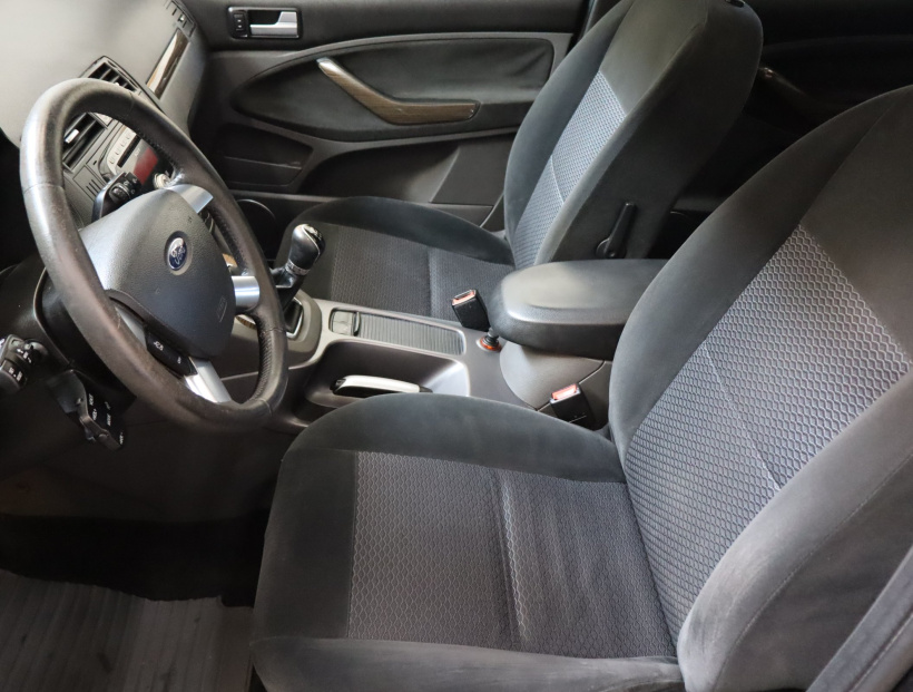 Ford C-Max, 2010