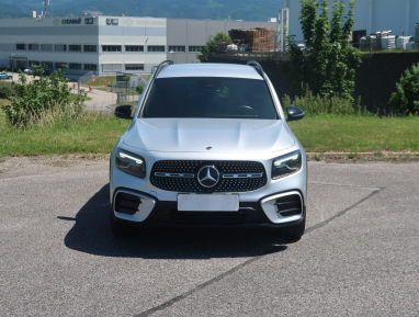 Mercedes-Benz GLB - 2024