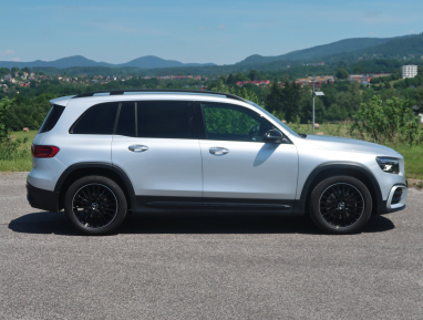 Mercedes-Benz GLB - 2024