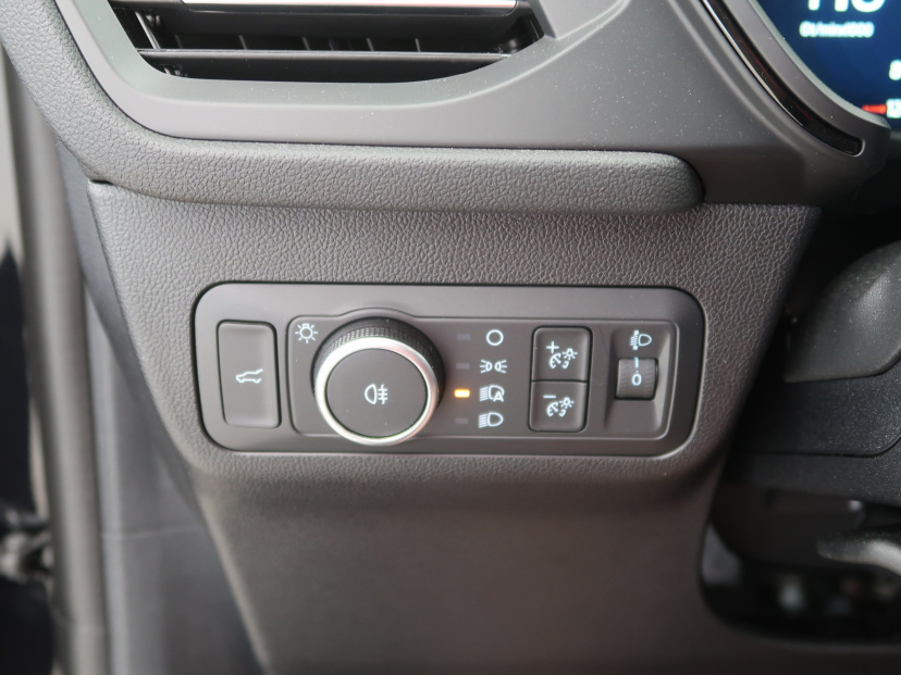 Ford Kuga, 2025