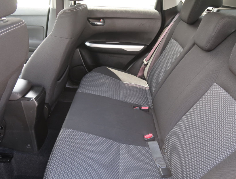 Suzuki Vitara, 2016