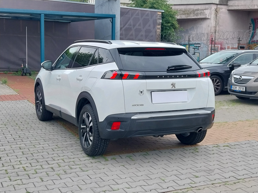 Peugeot 2008, 2021