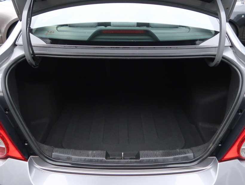 Chevrolet Aveo, 2012