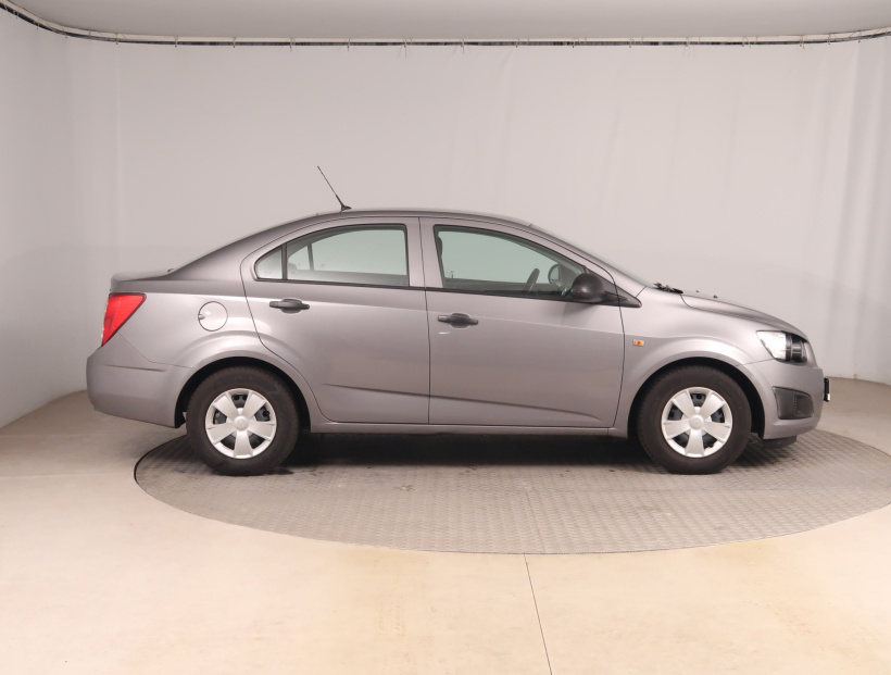 Chevrolet Aveo, 2012