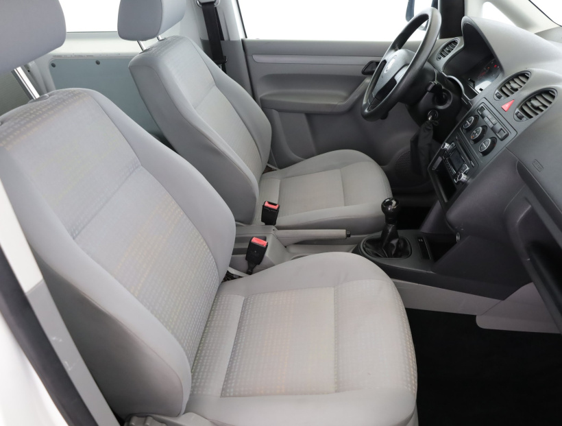 Volkswagen Caddy, 2010