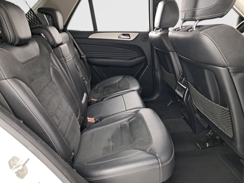 Mercedes-Benz ML, 2012