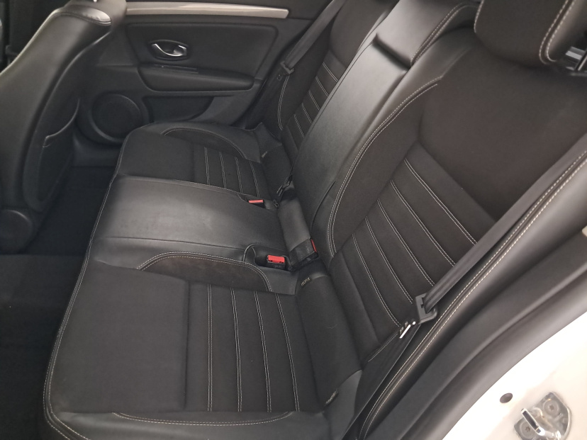 Renault Laguna, 2012