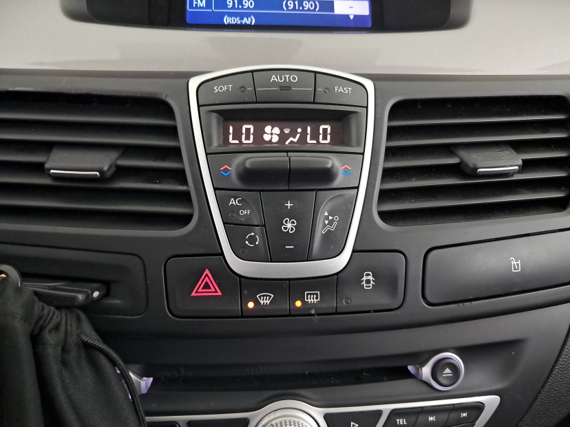 Renault Laguna, 2012