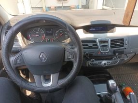 Renault Laguna - 2012
