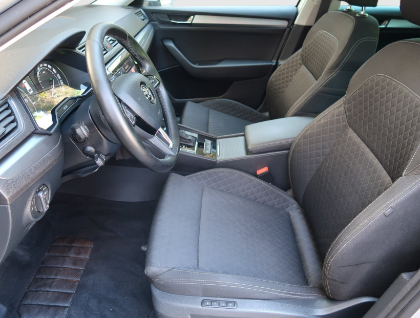 Škoda Superb, 2016