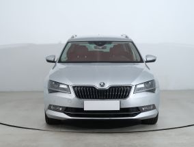 Škoda Superb - 2016
