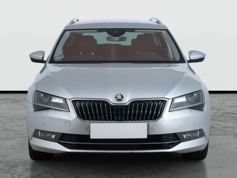 Škoda Superb, 2016