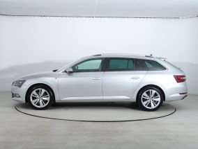 Škoda Superb - 2016