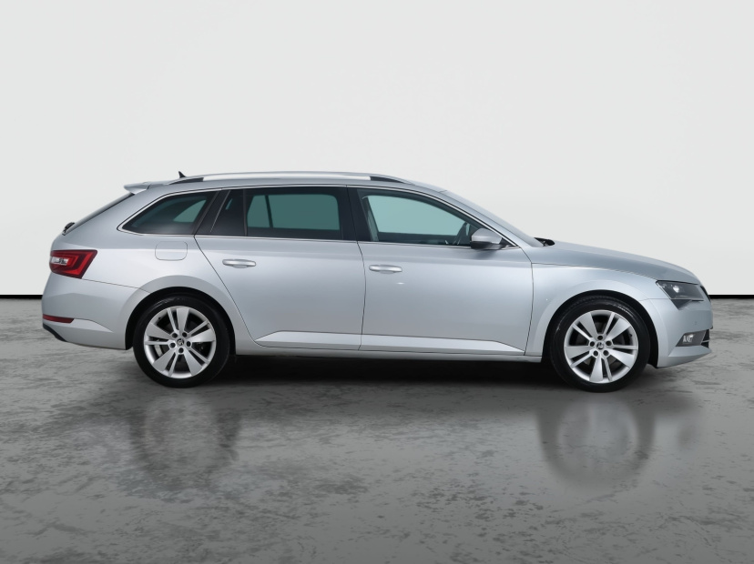 Škoda Superb, 2016