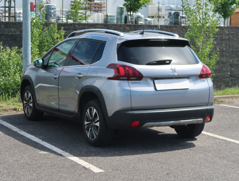 Peugeot 2008, 2016