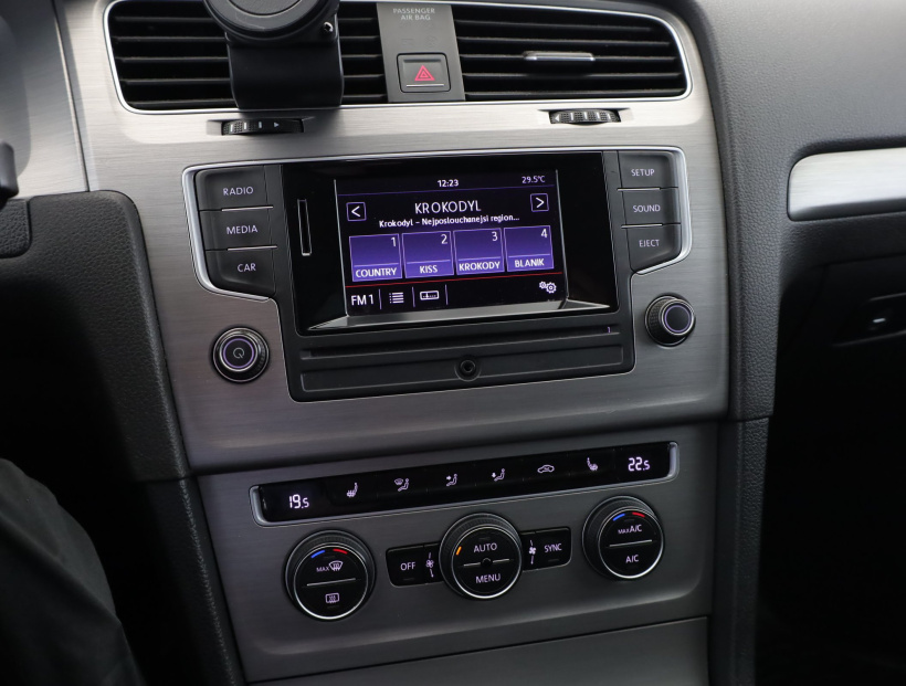Volkswagen Golf, 2014