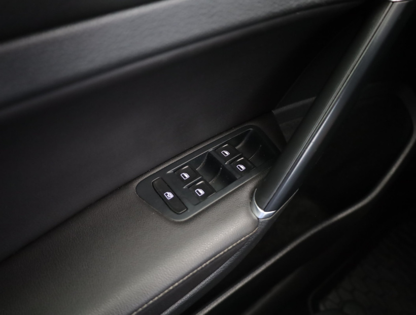 Volkswagen Golf, 2014