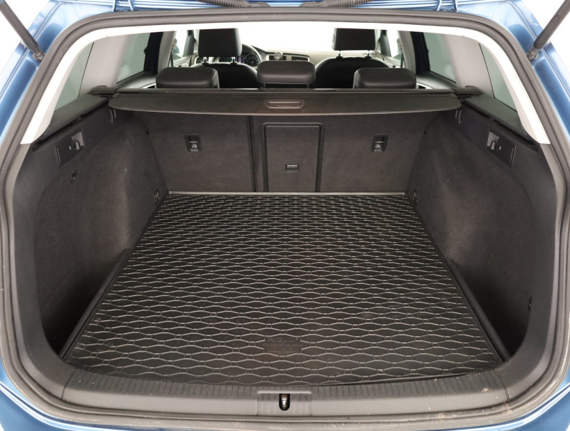 Volkswagen Golf, 2014