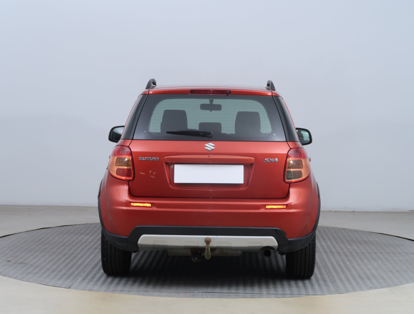 Suzuki SX4, 2010
