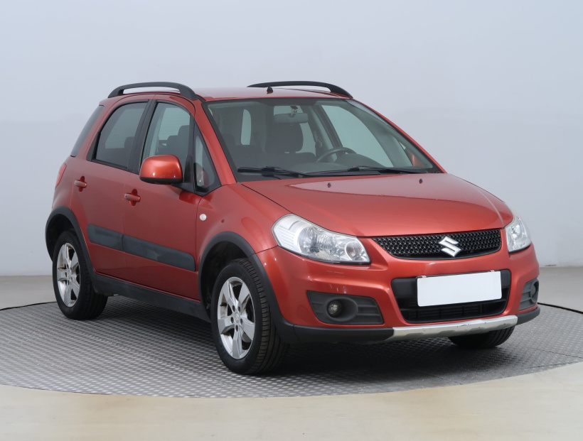 Suzuki SX4, 2010