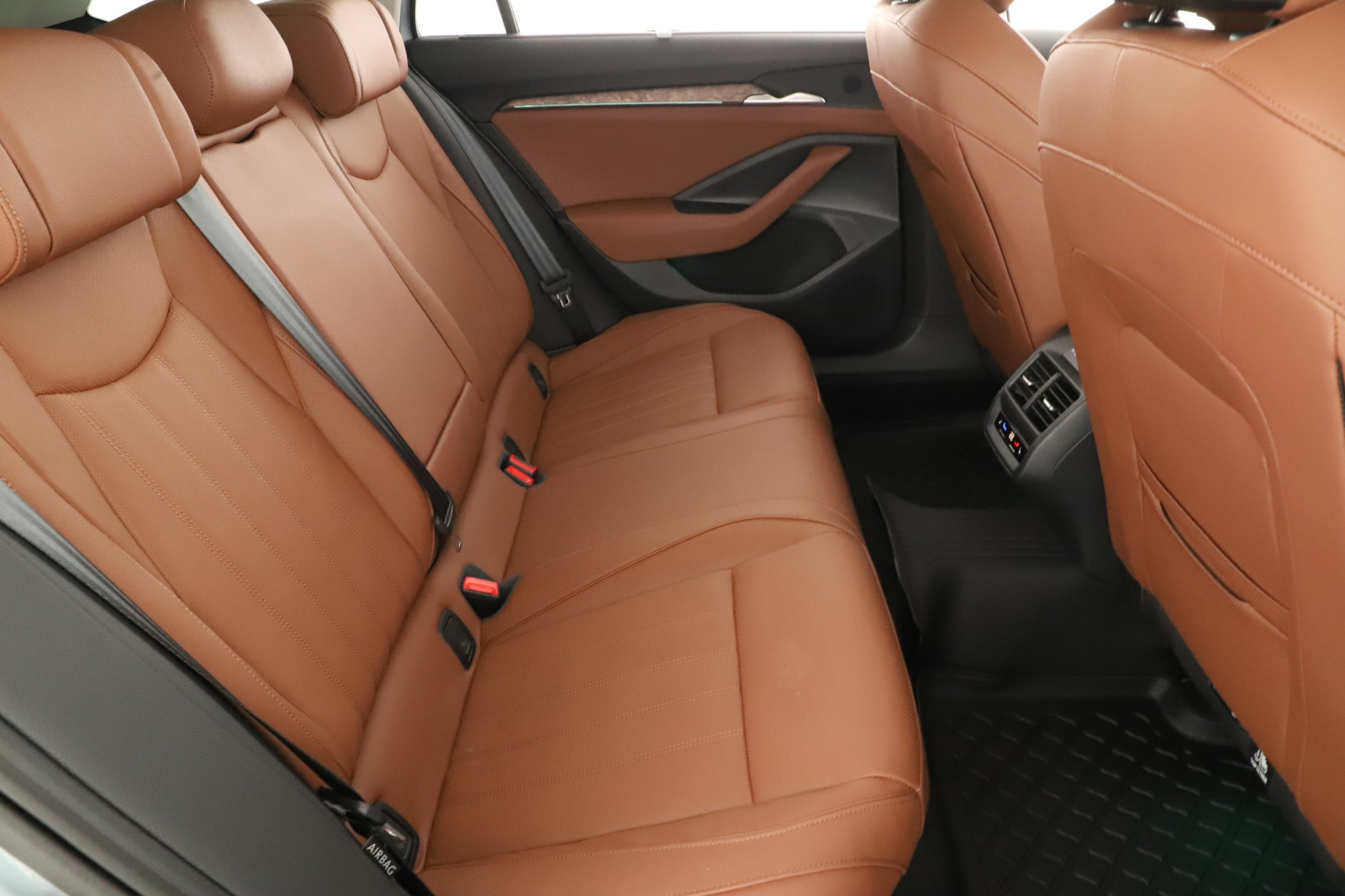 Škoda Superb - 2024