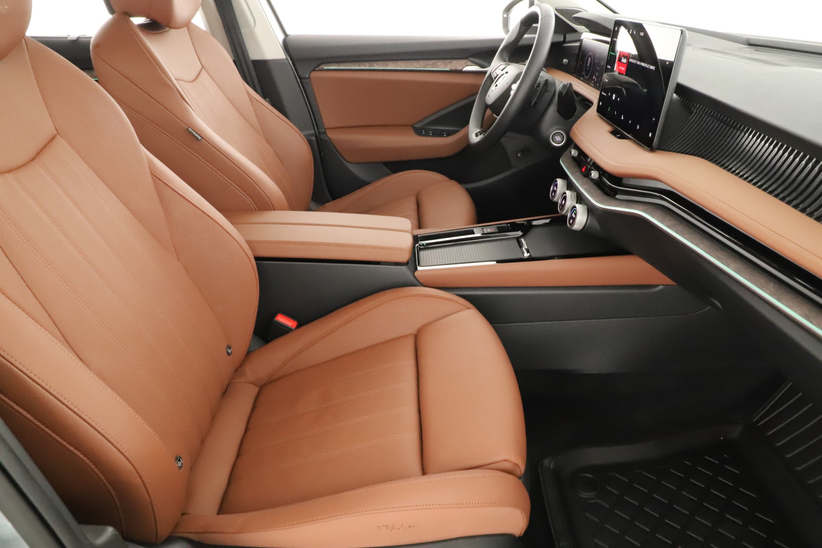 Škoda Superb - 2024