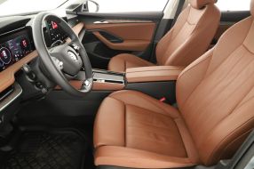 Škoda Superb - 2024