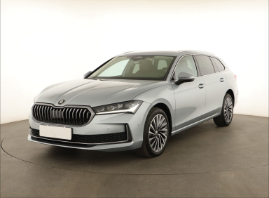 Škoda Superb - 2024