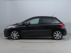 Peugeot 207 - 2011