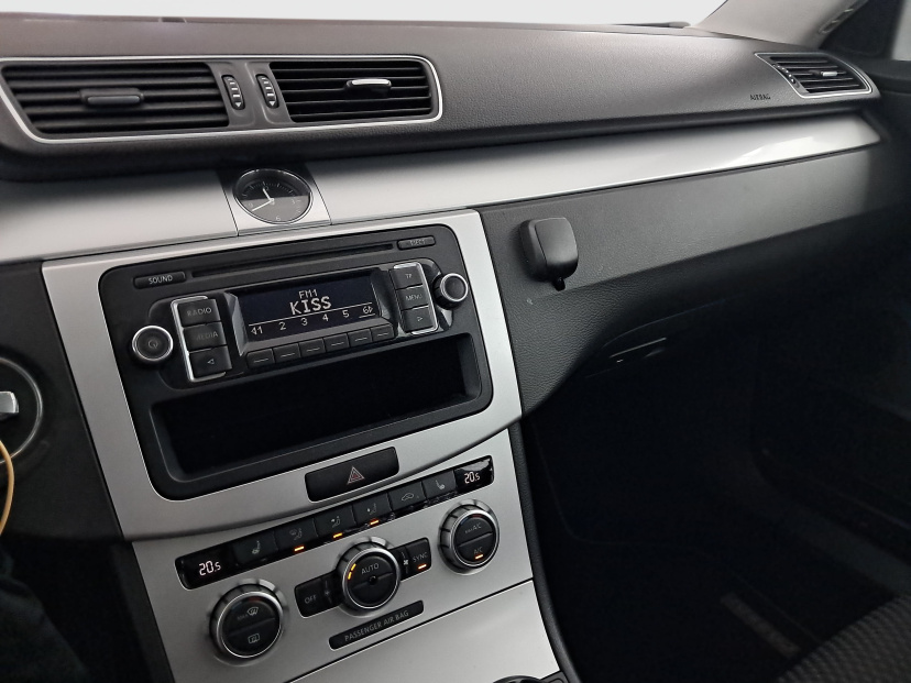 Volkswagen Passat, 2012