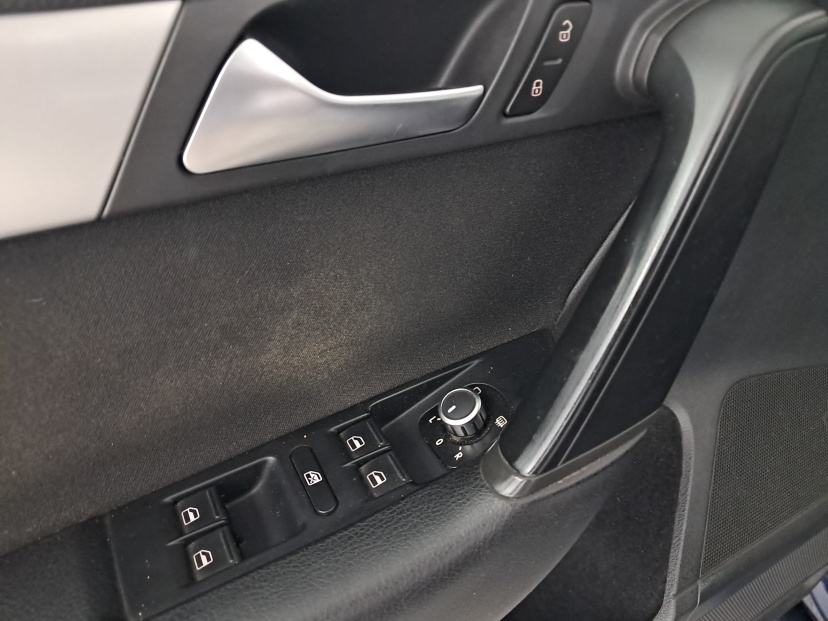 Volkswagen Passat, 2012