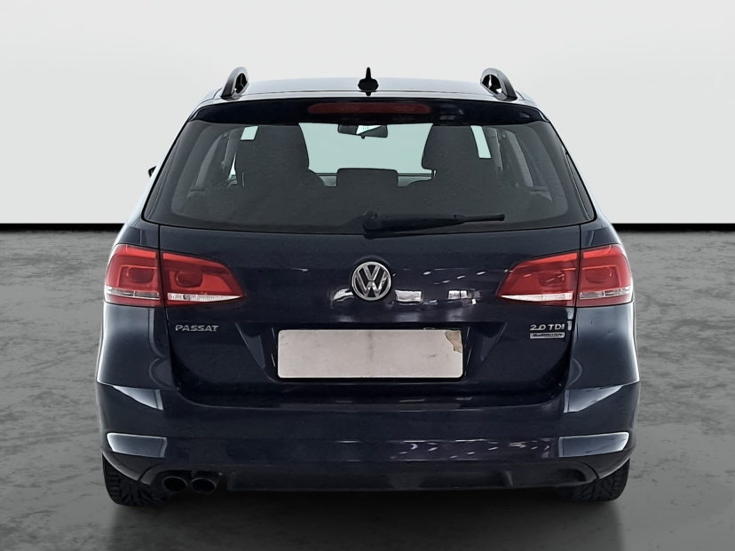 Volkswagen Passat, 2012