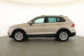 Volkswagen Tiguan - 2019