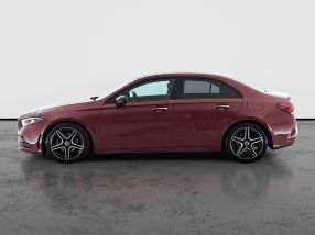 Mercedes-Benz A - 2021