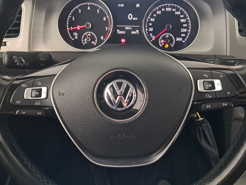 Volkswagen Golf, 2016