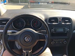 Volkswagen Golf - 2010