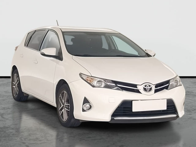Toyota Auris 2014