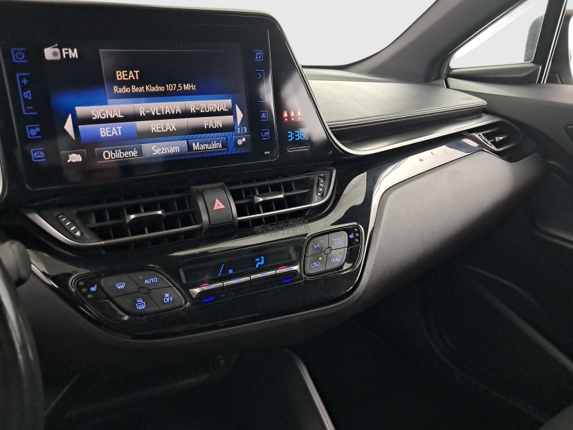 Toyota C-HR, 2017