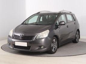 Toyota Verso - 2011