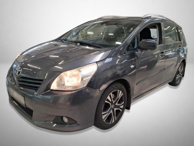 Toyota Verso 2011