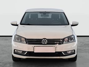 Volkswagen Passat - 2014