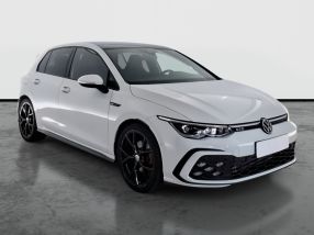 Volkswagen Golf - 2024