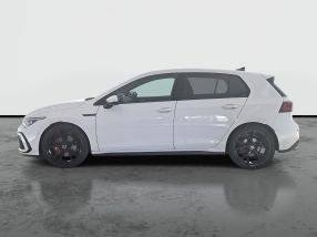 Volkswagen Golf - 2024