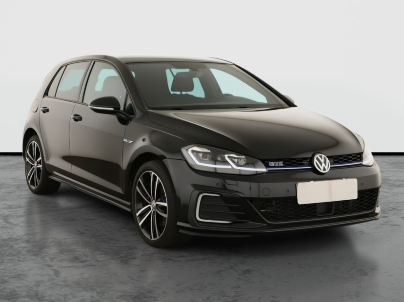 Volkswagen Golf, 2020