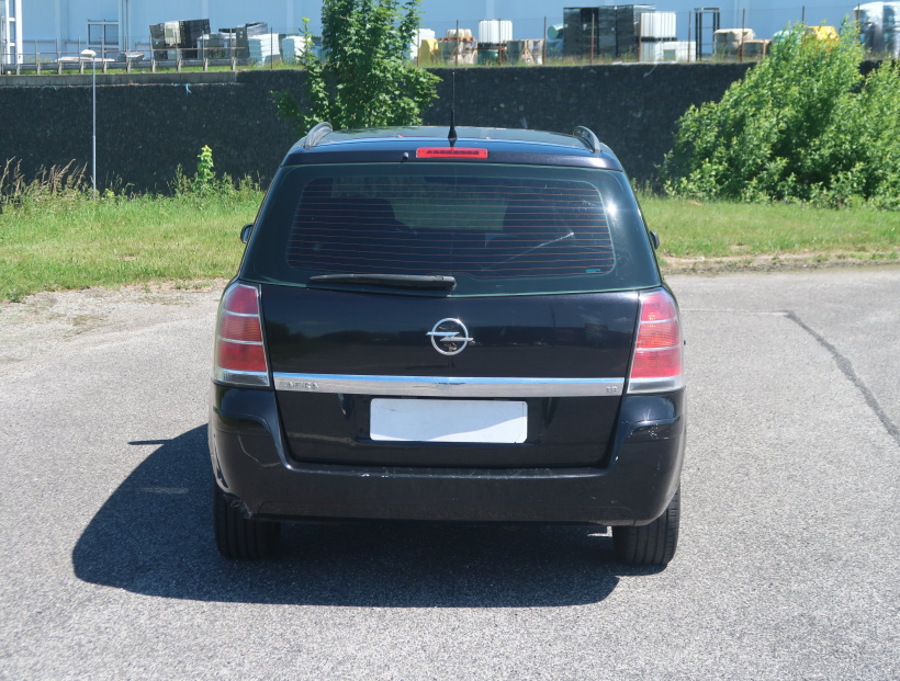 Opel Zafira, 2006