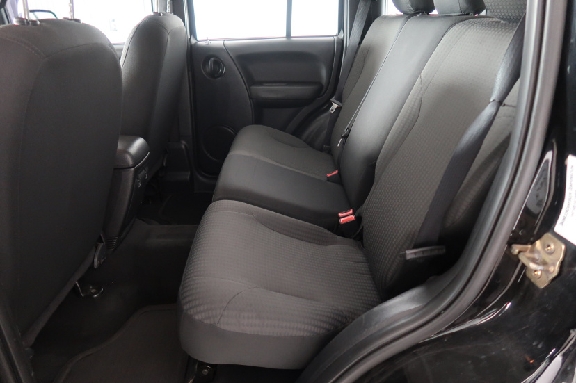 Jeep Cherokee, 2003