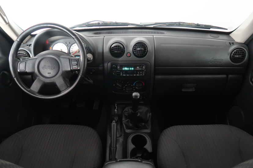 Jeep Cherokee, 2003