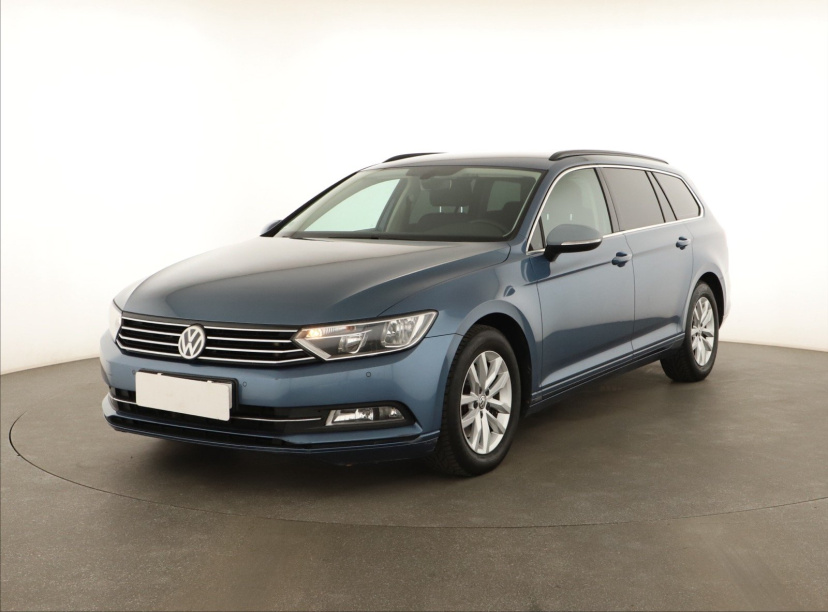 Volkswagen Passat, 2015