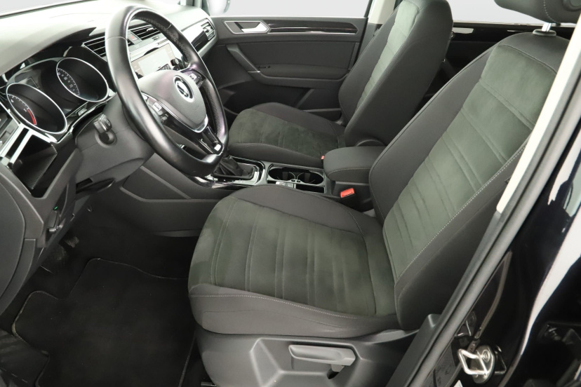 Volkswagen Touran, 2020