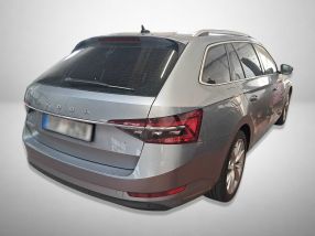 Škoda Superb - 2021